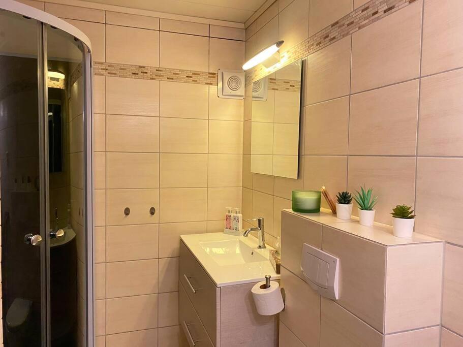 Cosy And Well-Equipped Apartment With Free Parking Τρόντχαϊμ Εξωτερικό φωτογραφία